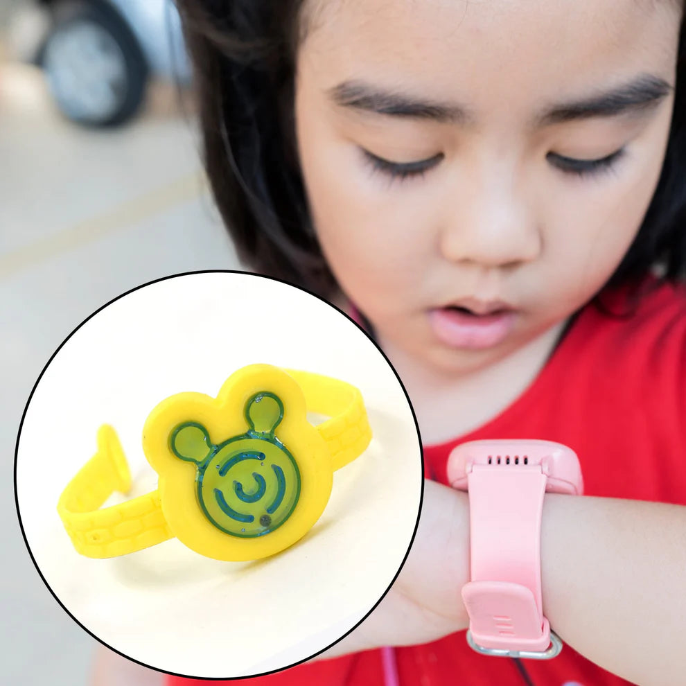 Mickey Mouse Kids Wrist Watch With Maze